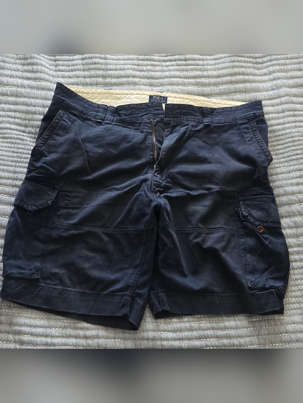 Polo by Ralph Lauren Navy Cargo Shorts Sz 42 (MISSING BUTTON)